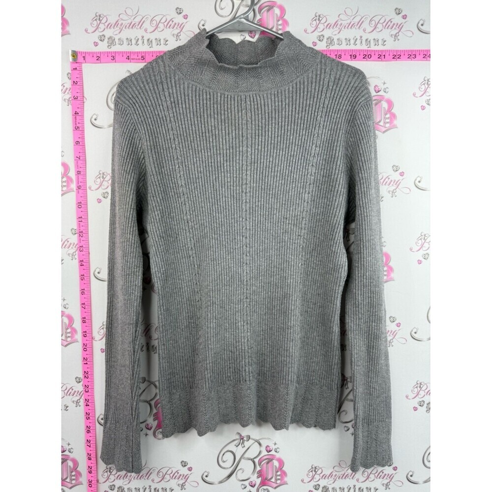 Vila Milano Italy shirt turtleneck Scalloped Hem Ribbed Mock Neck Sweater - Gray